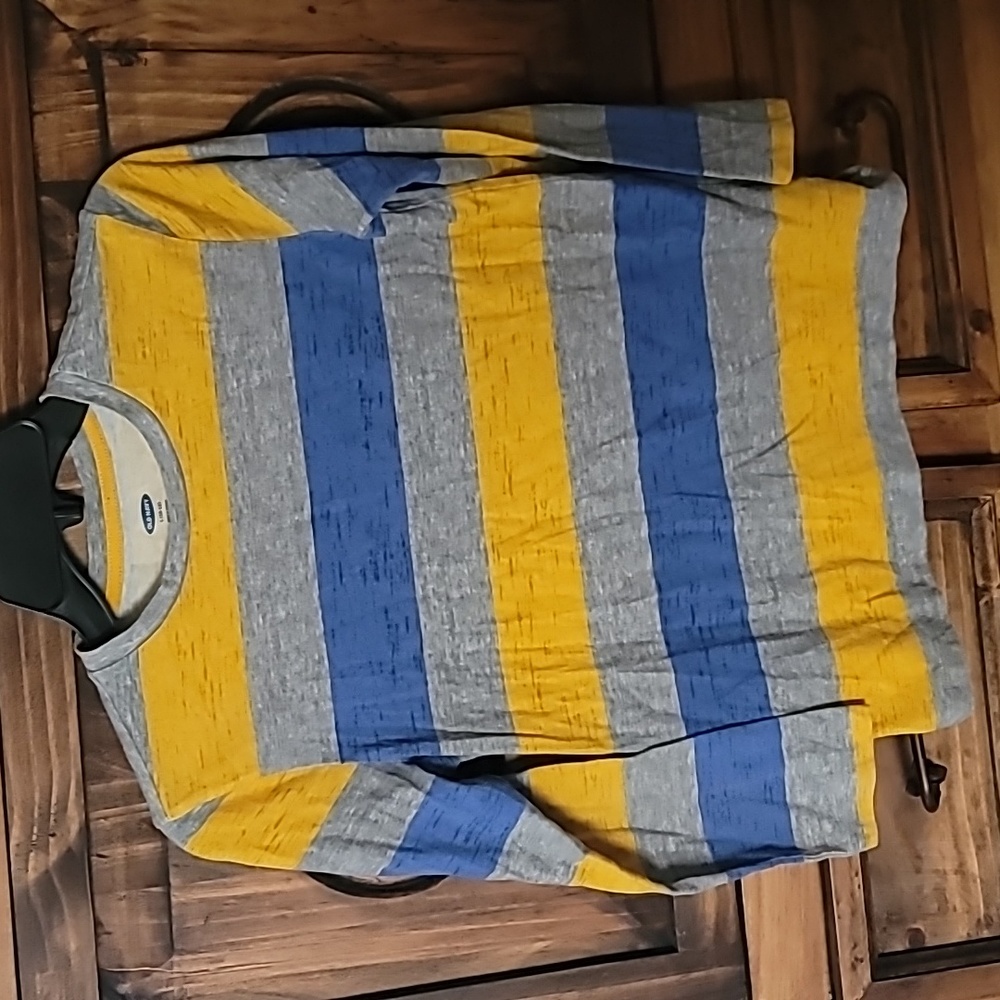 Old Navy Boys 10-12 long sleeve shirt
